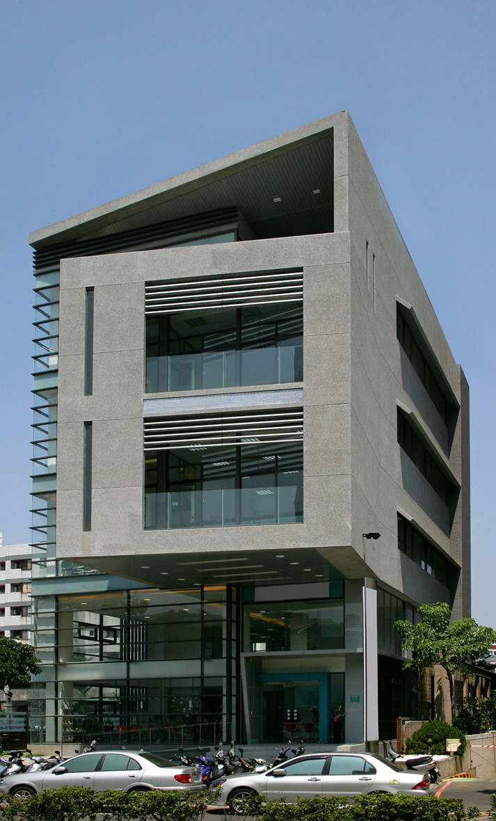 語文教學中心中港分校